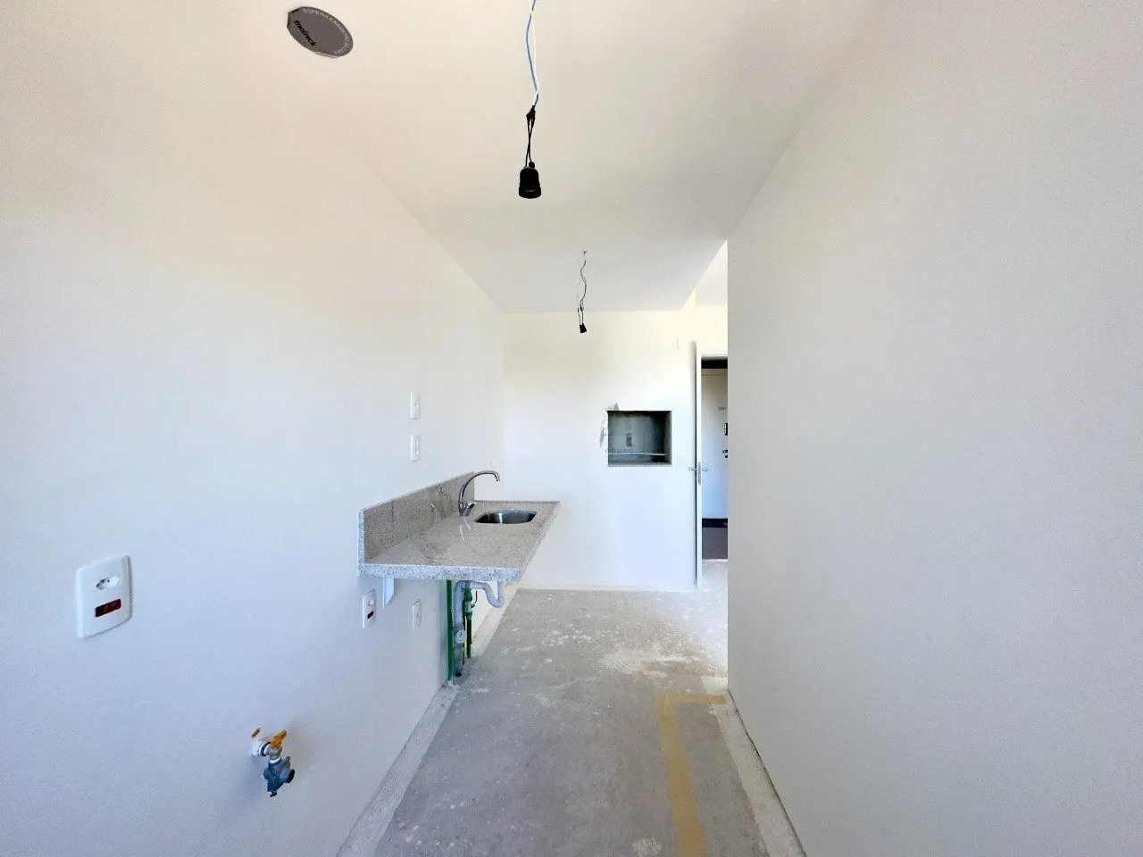 Imagem Apartamento 02 dormitórios 59m² privativos, churrasqueira e vaga, próximo Puc