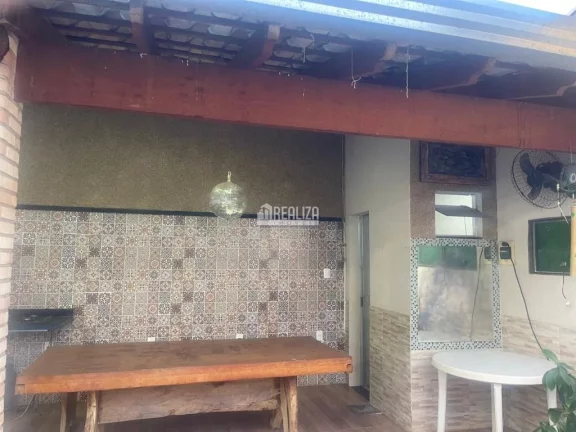 Imagem Casa com 4 dormitórios e piscina no Núcleo Habitacional Silvério Cartafina