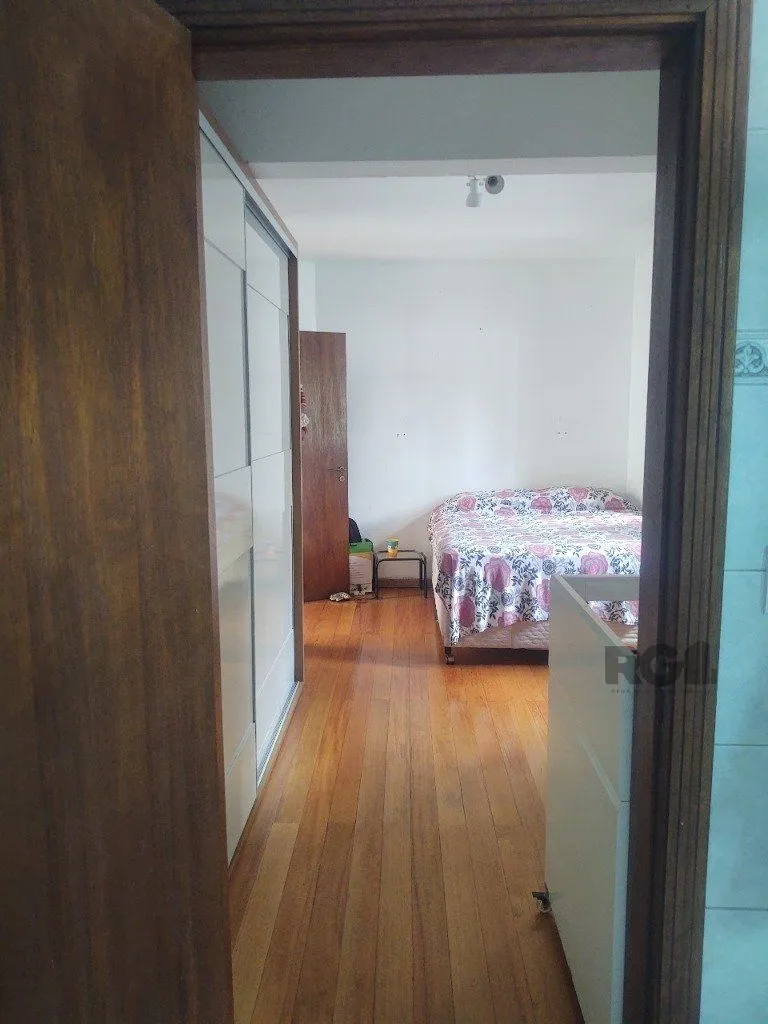 Imagem Casa de 2 dormitórios no bairro Passo das Pedras