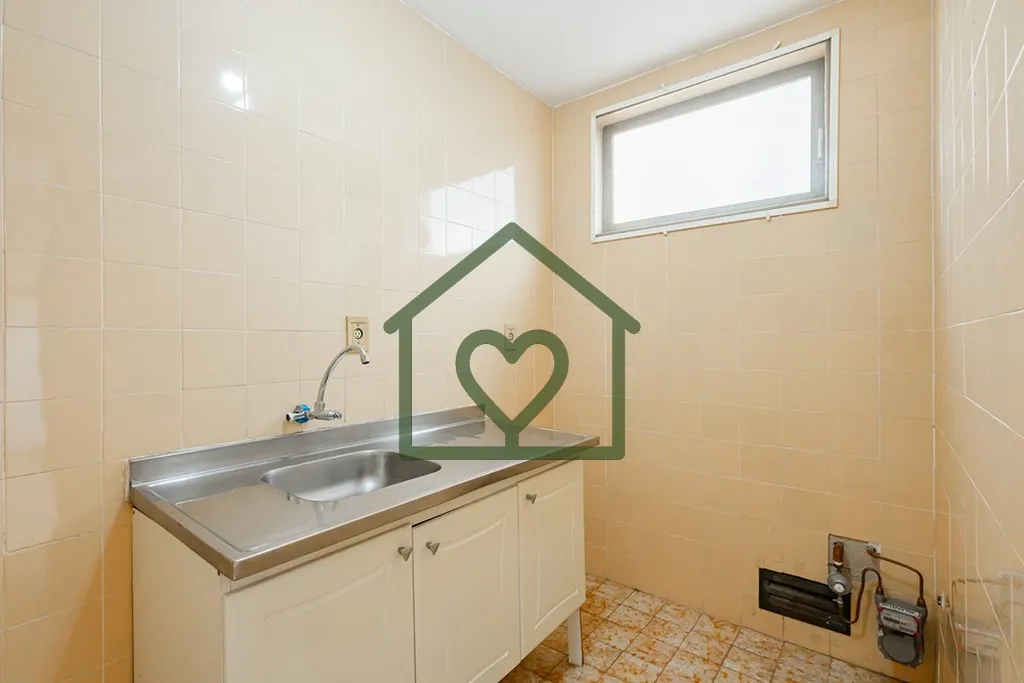 Imagem Studio funcional, com 27 m² de área privativa, semi-mobiliado, possui cozinha com armário e pia i...