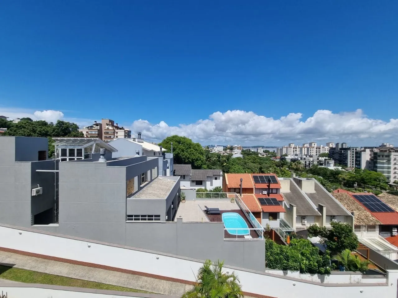 Imagem Apartamento 02 Dormitórios Com Sacada Bairro Tristeza