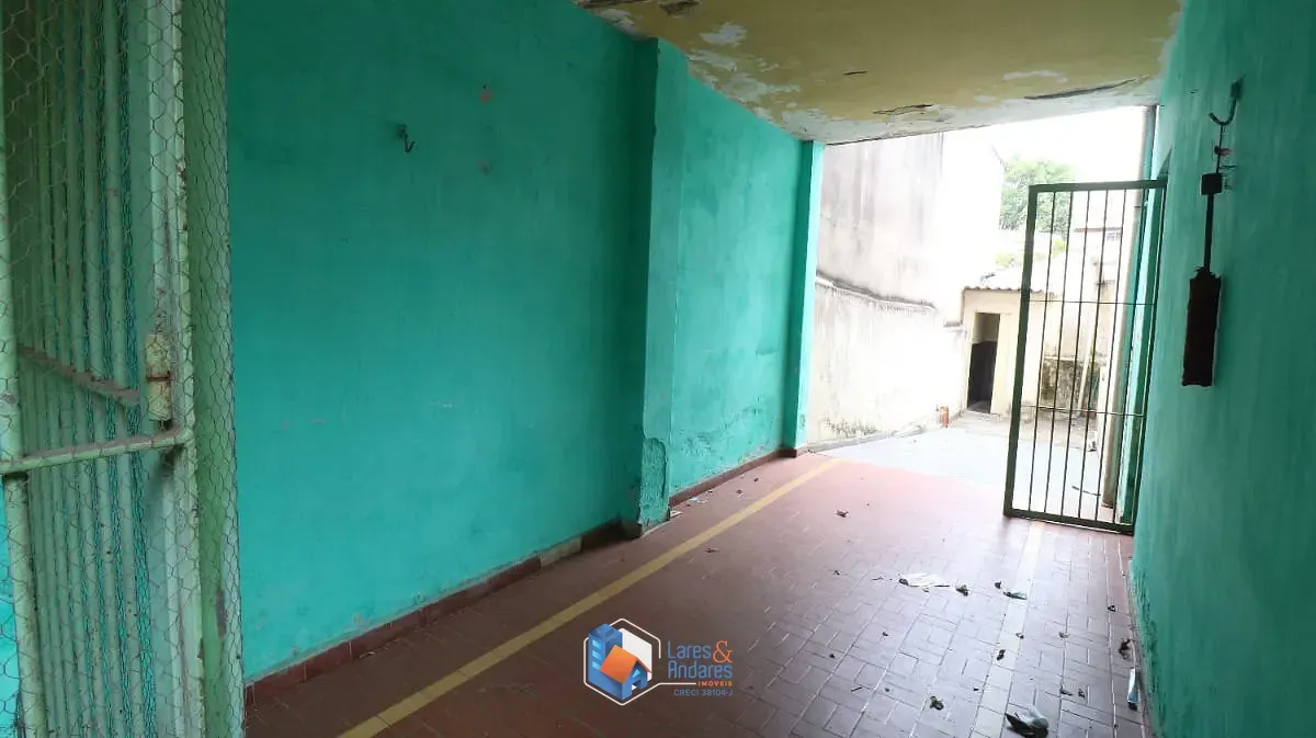 Imagem Casa para venda em Parque Peruche com 4 quartos, 197m²