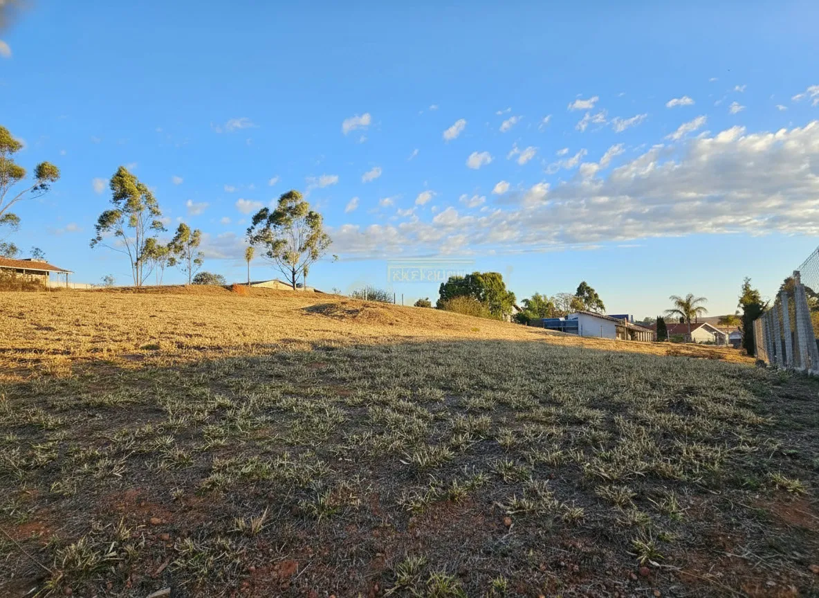 Imagem Terreno à venda em Residencial e Industrial Campo Alegre, Poços de Caldas