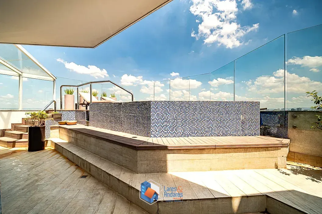Imagem Cobertura para venda em Alto da Boa Vista com 4 quartos, sendo 4 suítes, 541m²