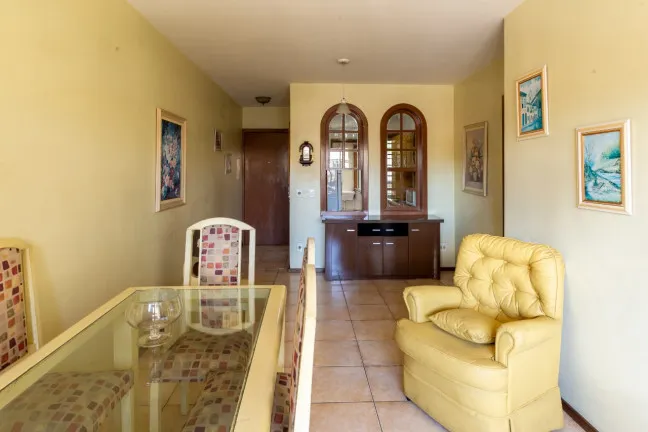 Imagem Apartamento com 2 Quartos à Venda, 67 m² em Centro - Santa Maria
