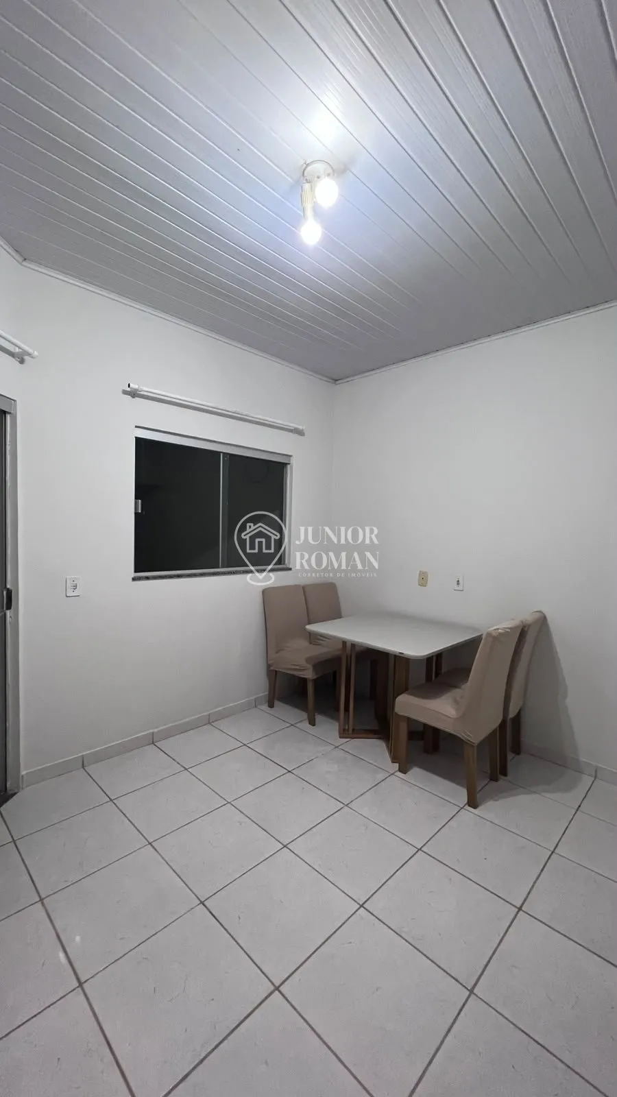 Imagem CASA MOBILIADA 2 DORM l 1 SUITE - SOMBRA DA TARDE - BARREIRAS/BA
