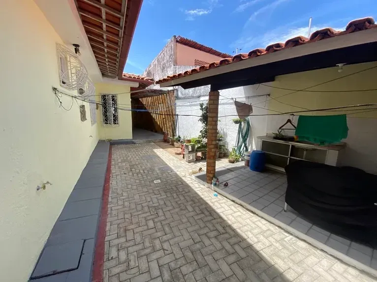 Imagem Casa com 4 Quartos à Venda, 450 m² em Cambeba - Fortaleza