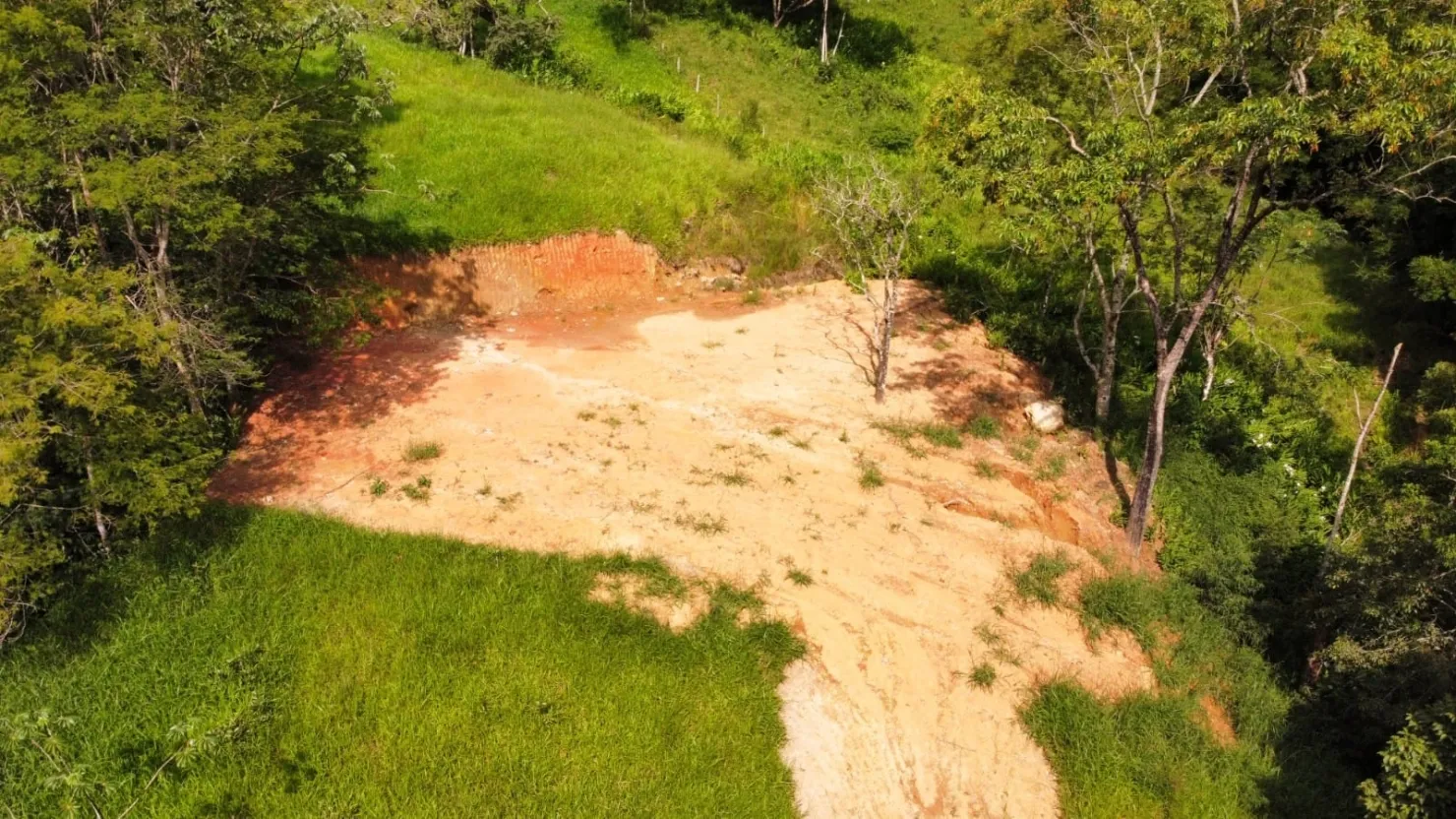 Imagem Chácara à venda 20000M², Graminha, Pindamonhangaba - SP