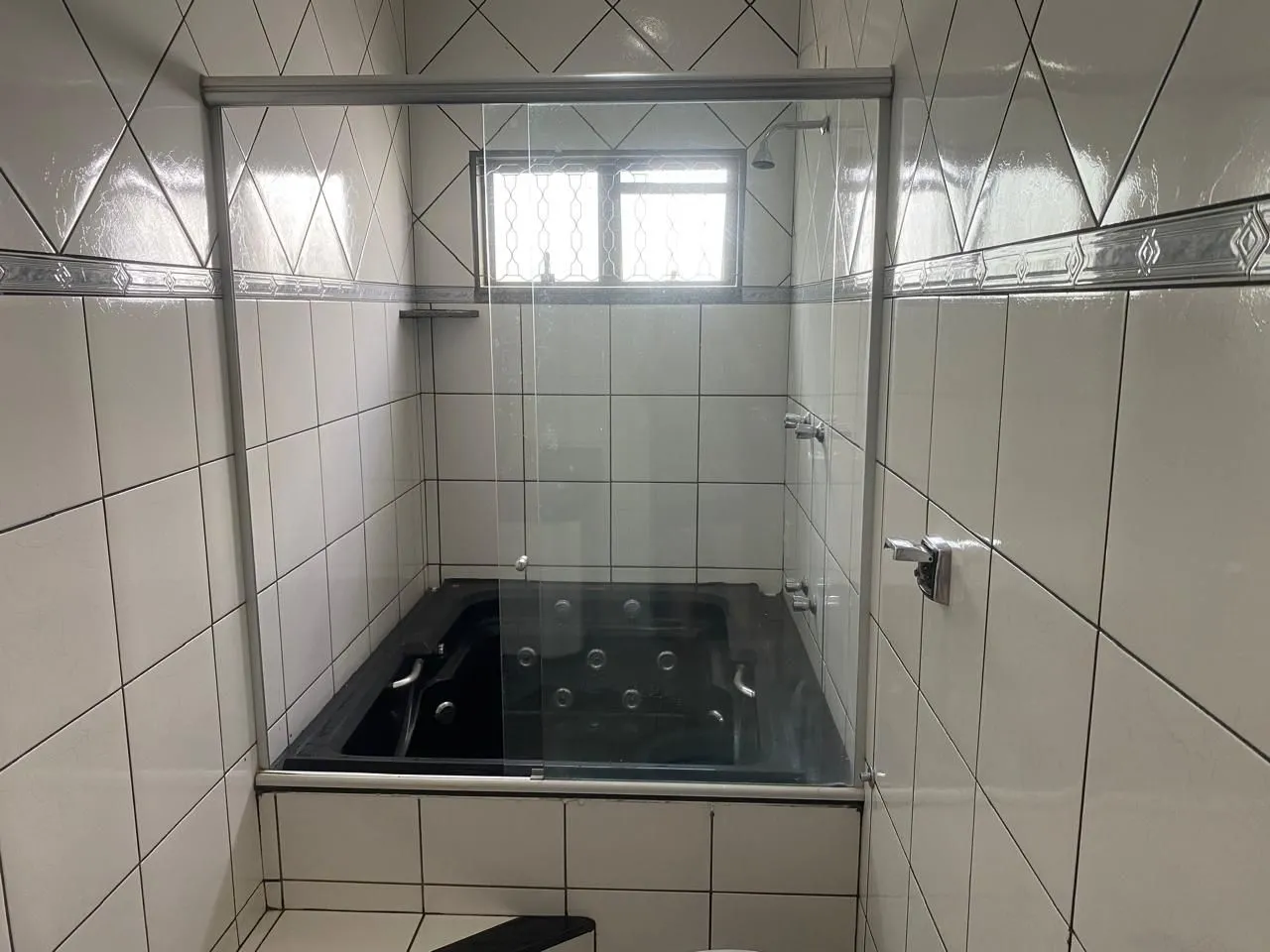 Imagem Casa à venda, 230 m² por R$ 750.000,00 - Jardim Califórnia - Patos de Minas/MG