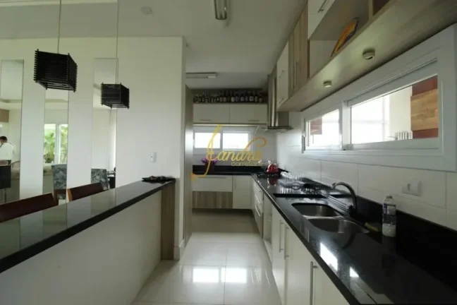 Imagem Casa mobiliada e decorada com 03 suites, mobiliada e decorada em 30X
