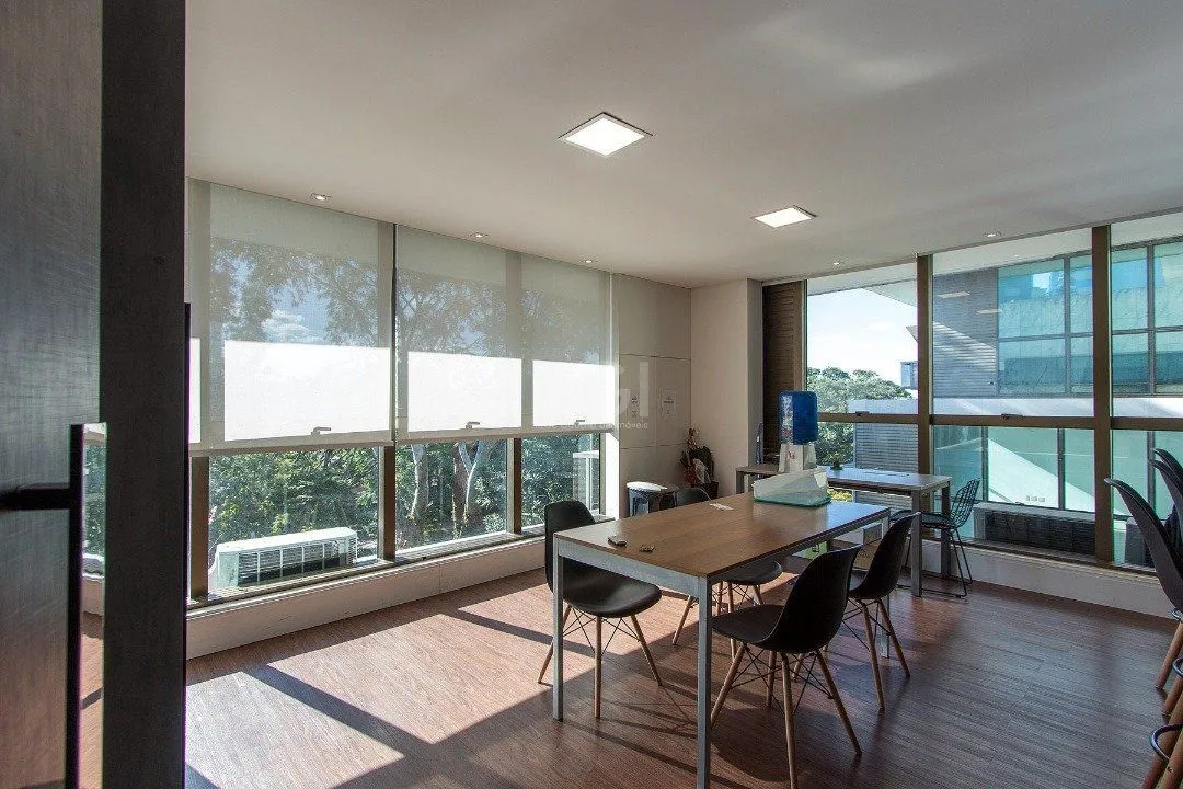 Imagem Conjunto/Sala para Venda - 188,42m², 3 vagas cobertas - Bela Vista