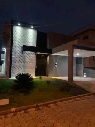 Foto do imóvel Casa de Condomínio com 3 Quartos à Venda, 195 m² em Botujuru - Mogi das Cruzes