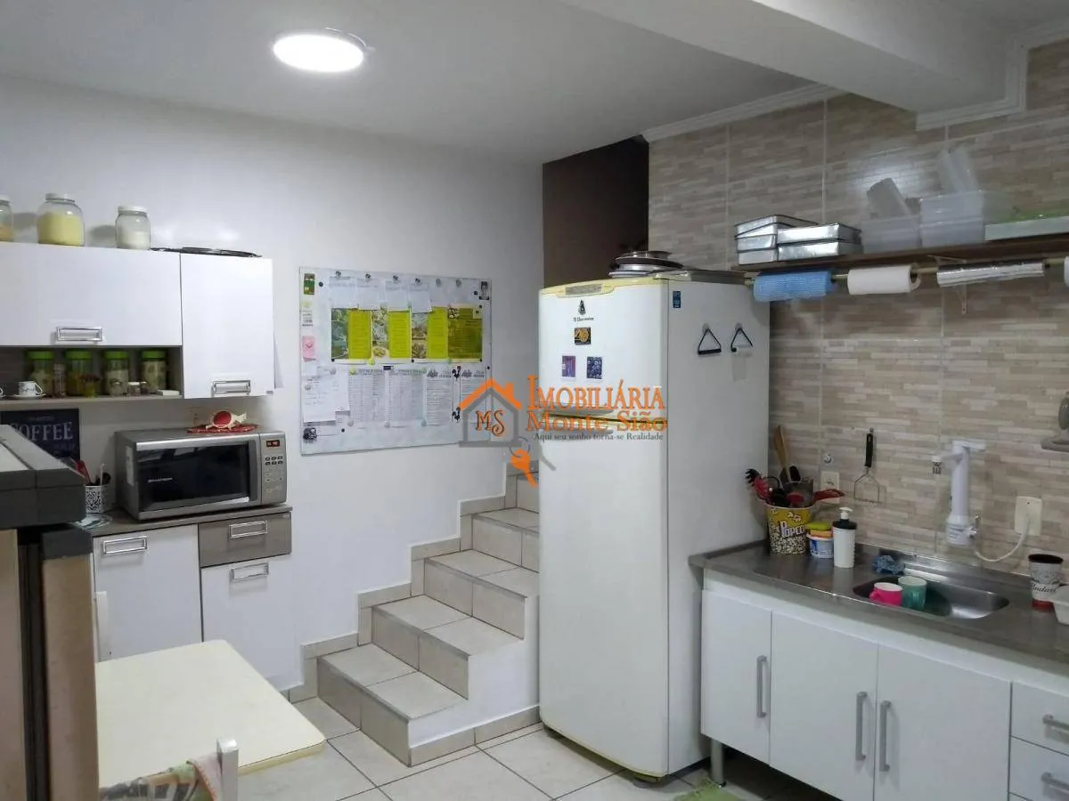 Imagem Casa com 3 dormitórios à venda, 176 m² por R$ 741.000,00 - Jardim Nova Taboão - Guarulhos/SP