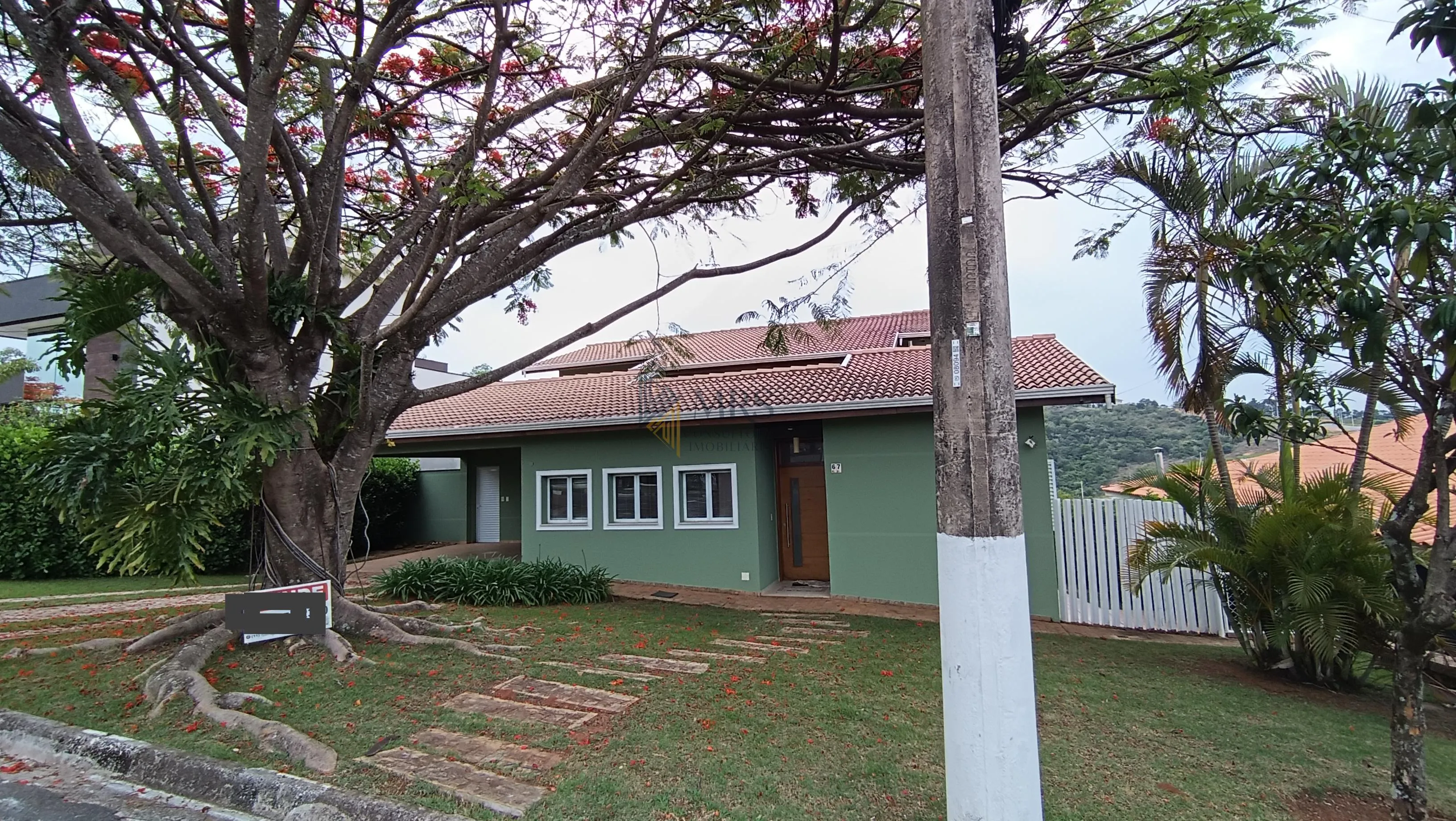 Imagem Casa Cond Residencial dos Lagos 4 dorm 4 suites 6 vagas