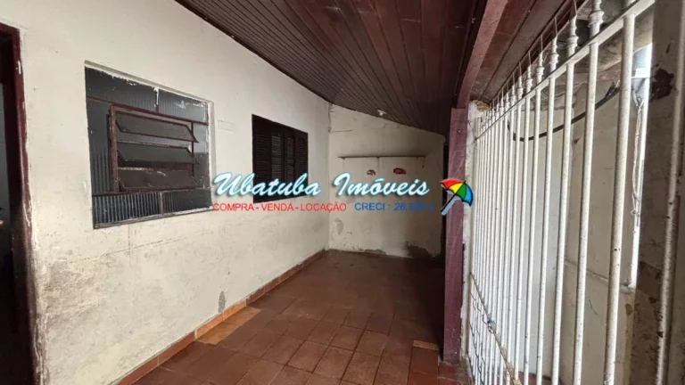 Imagem Casa em excelente localização no centro de Ubatuba com edicula