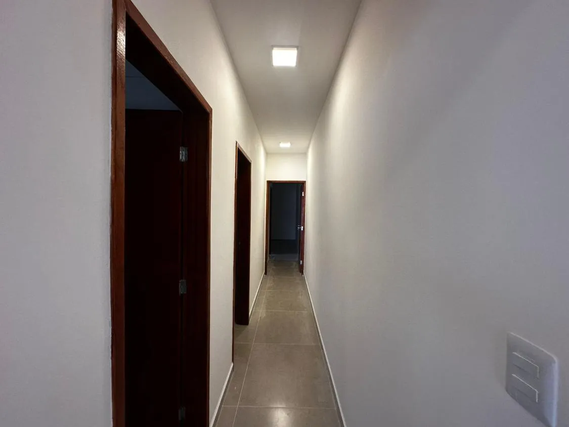 Imagem CASA NOVA COM PISCINA, 02 DORMITÓRIOS E DISPONÍVEL PARA VENDA E LOCAÇÃO LADO PISTA NA VILA ATLÂNTICA EM MONGAGUÁ