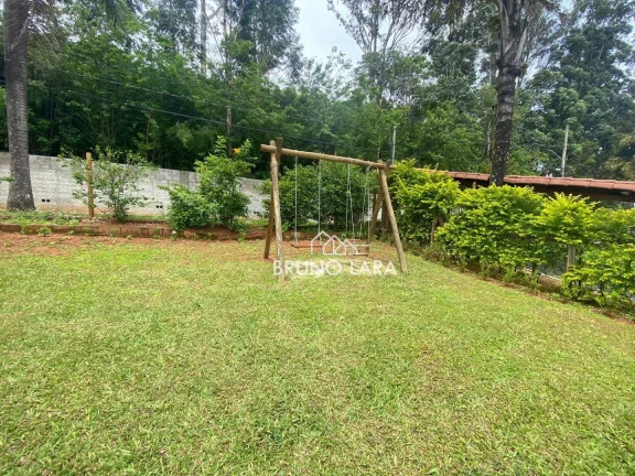 Imagem Casa com 3 dormitórios à venda, 250 m² por R$ 800.000,00 - Condomínio Fazenda Solar - Igarapé/MG