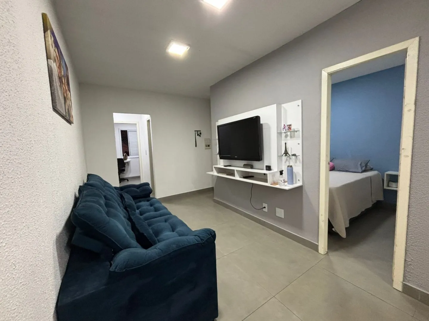 Imagem Casa em condomínio semi-mobiliada!