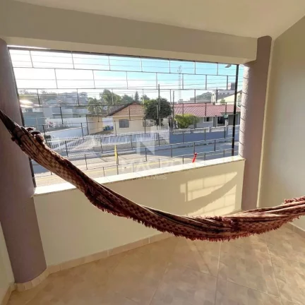 Imagem Sobrado com Piscina | Jaraguá Esquerdo | 3 quartos (1 suíte) | 170m²