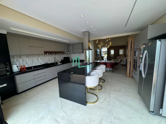 Imagem RESIDENCIA DE ALTO PADRÃO Á VENDA NO CONDOMINIO ALTO DO CASTELO RESIDENCIAL - 360m² terreno e 193m²