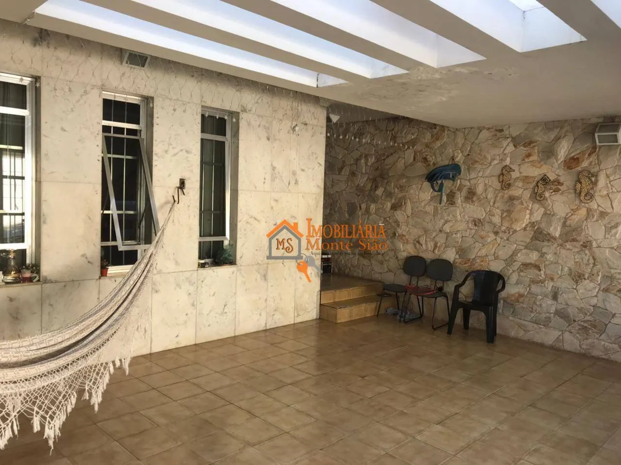 Imagem Sobrado com 3 dormitórios à venda, 190 m² por R$ 689.000,00 - Jardim Munhoz - Guarulhos/SP