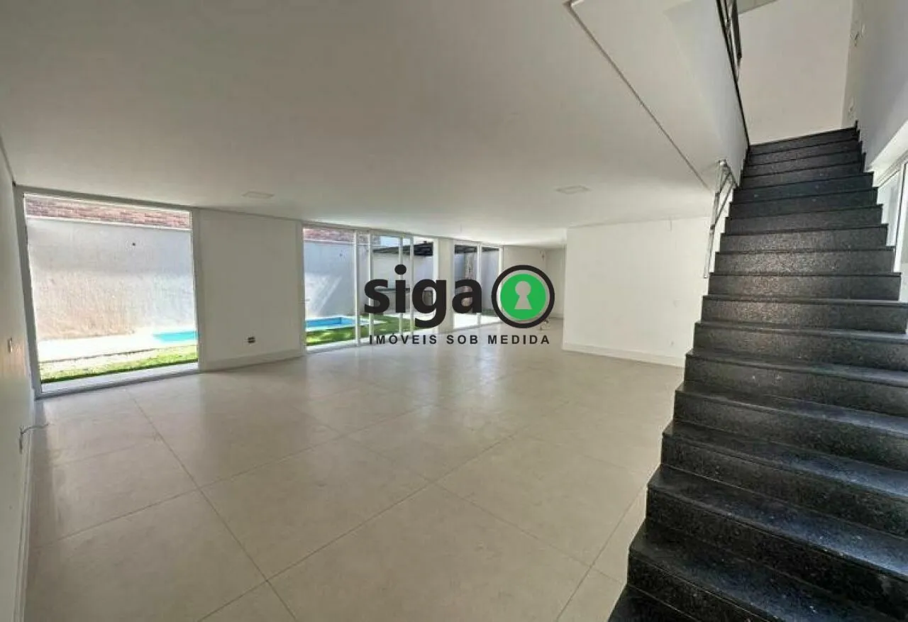 Imagem Casa em Condomínio Fechado à venda no Alto da Boa Vista com 3 Suítes e 3 Vagas - São Paulo