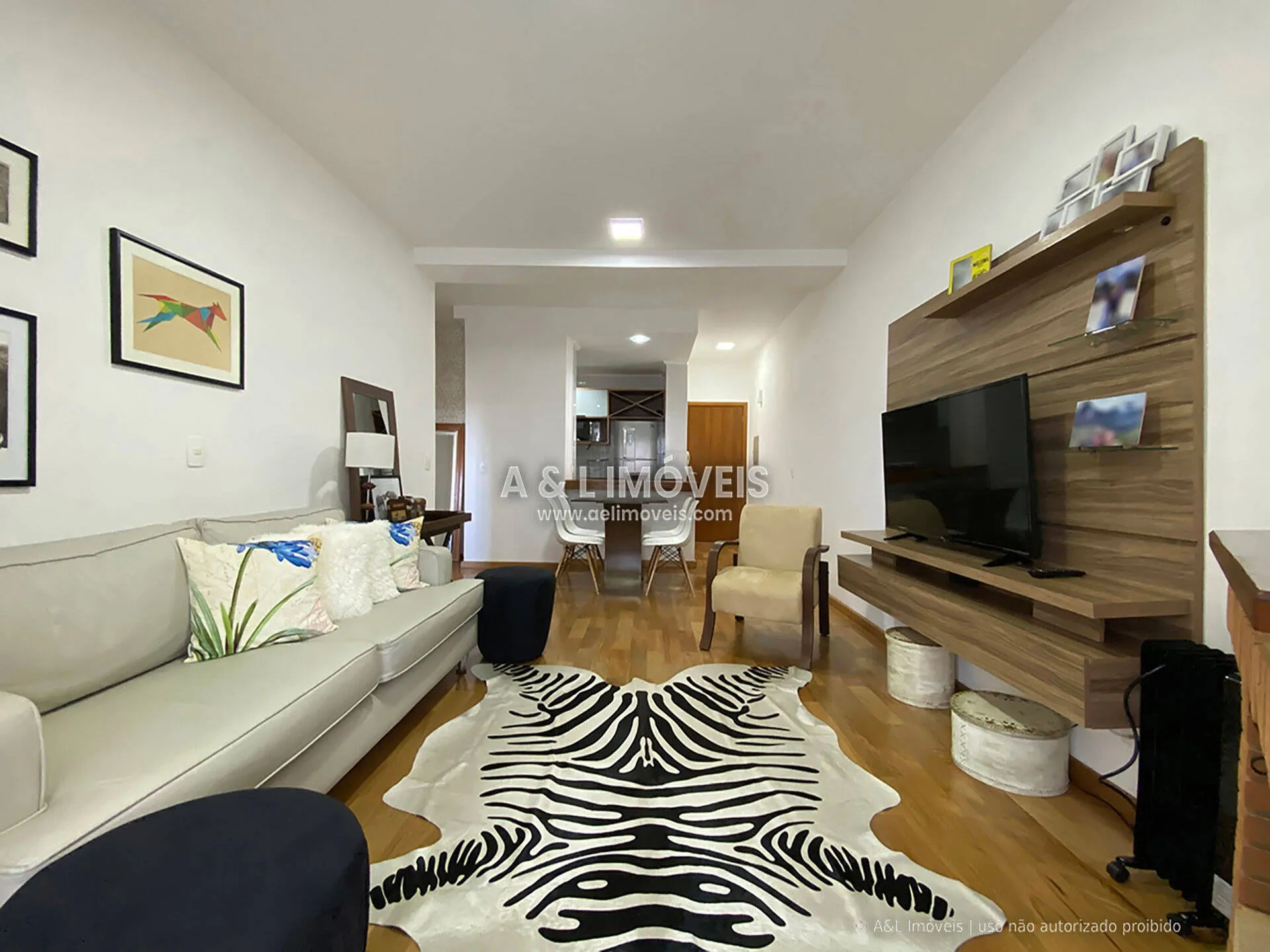 Imagem Apartamento à venda a 2,8 km do Capivari | 75,42 m² e 1 dormitório