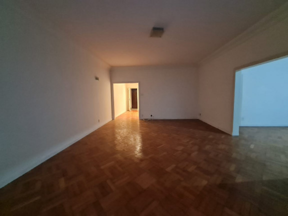 Imagem Apartamento com 3 Quartos à Venda, 220 m²em Copacabana - Rio de Janeiro