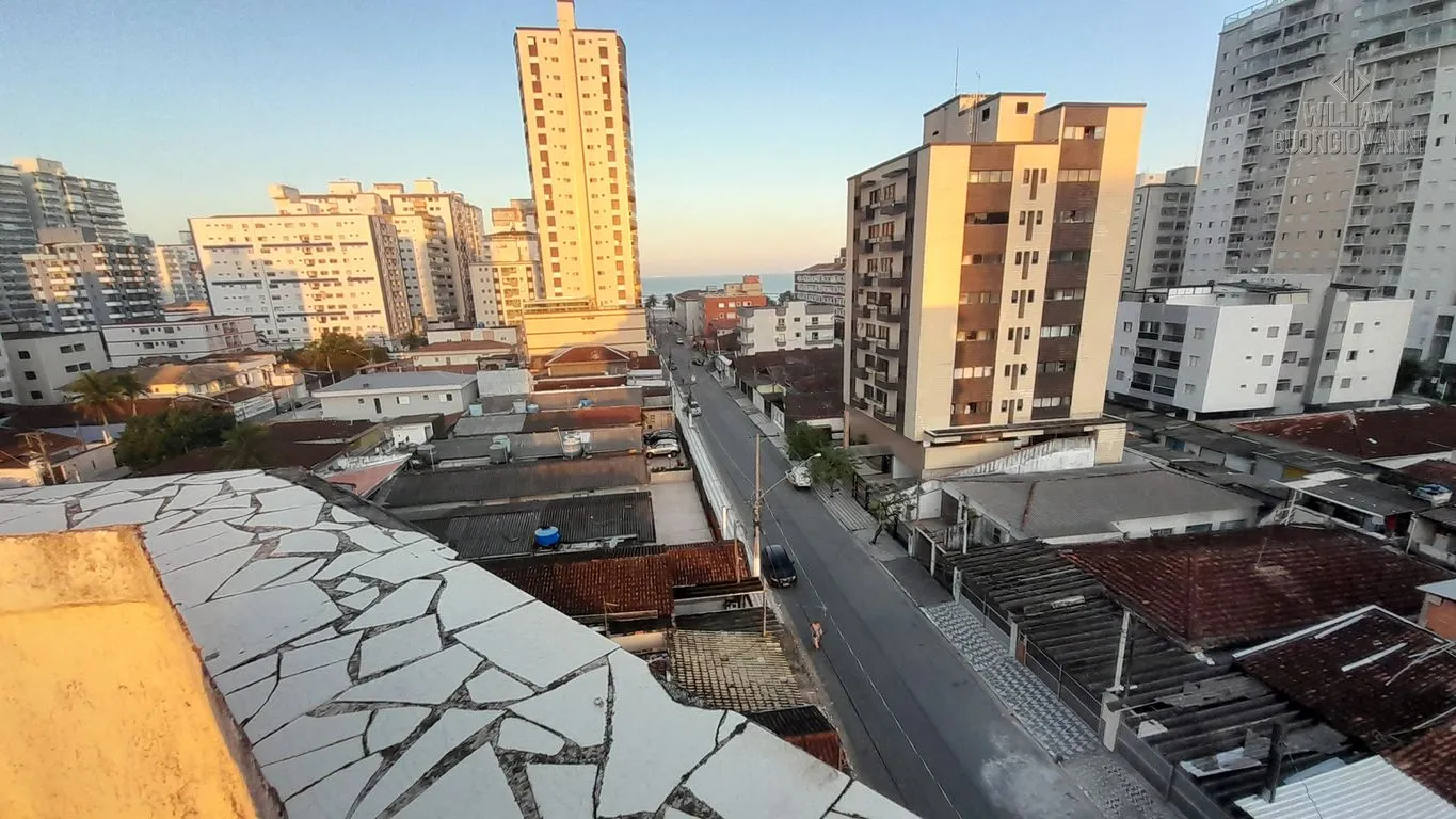 Imagem Apto 90m² com suíte, sacada e lazer a 100m da praia - Ocian PG
