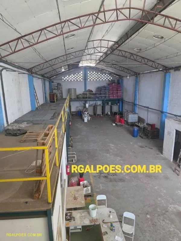 Imagem Galpão para Locação em DUQUE DE CAXIAS, Jardim Gramacho, 2 banheiros