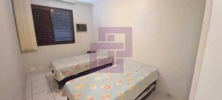 Imagem Amplo apartamento em Pitangueiras!!!