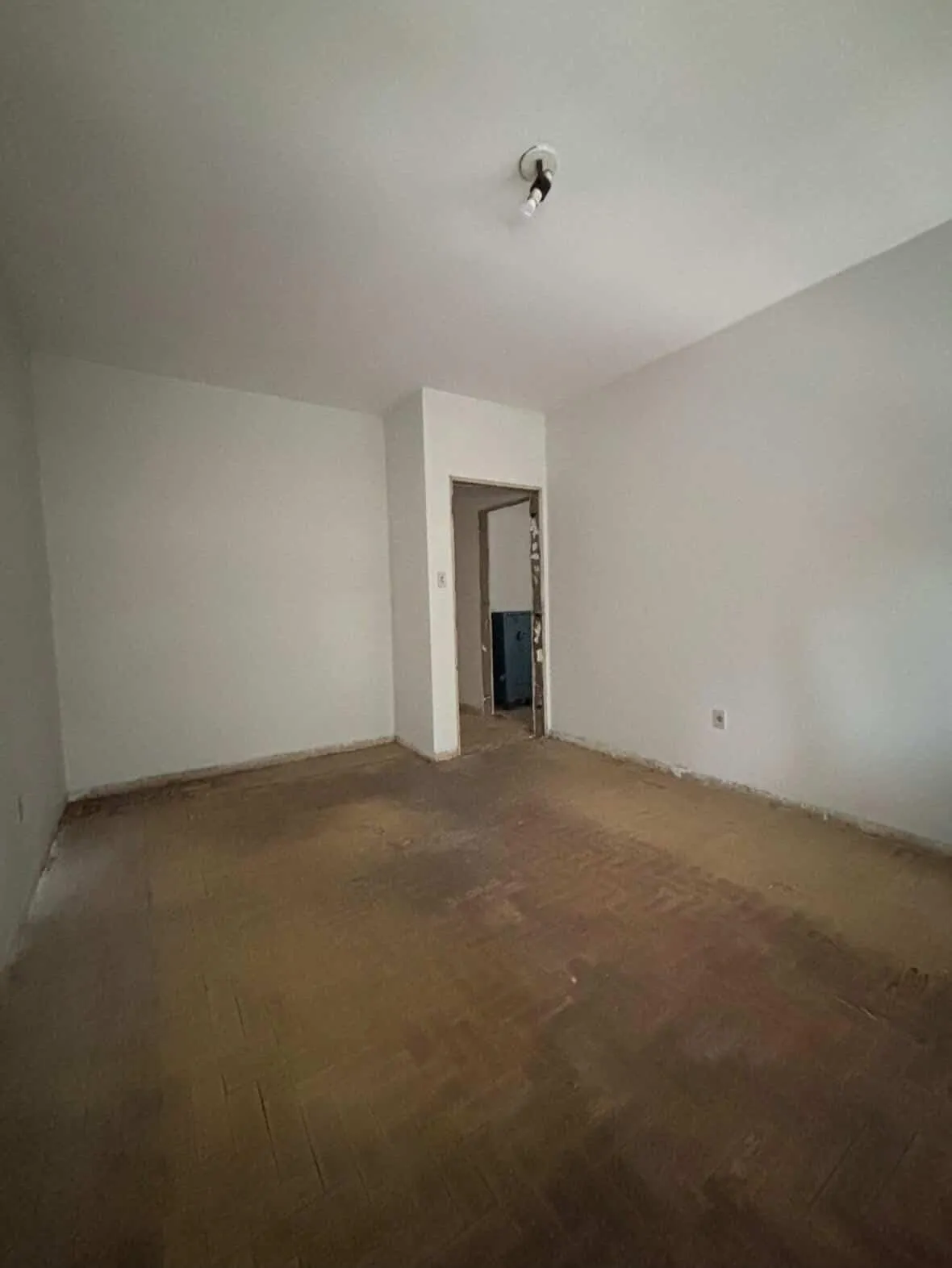 Imagem Apartamento 3 dormtórios de frente bairro Bom Fim- Porto Alegre