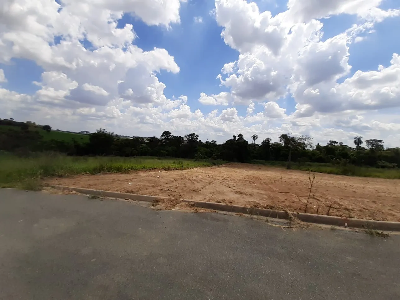 Imagem Terreno Industrial à venda em Sorocaba-SP, bairro Iporanga, com 2.000m² de área!