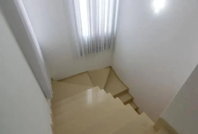 Imagem IMÓVEL RESIDENCIAL COM 674M² DE ÁREA CONSTRUÍDA E TERRENO COM 688M² - 5 QUARTOS ? 6 VAGAS - NO CONDOMINIO RESIDENCIAL VILLAGIO IPANEMA, RIO CLARO/SP. IMÓVEL AVALIADO EM R$ 5.554.465,43 1ª PRAÇA ÁS 14;30: 22/01/2026 - VALOR INICIAL DE VENDA: R$ 5.554.465