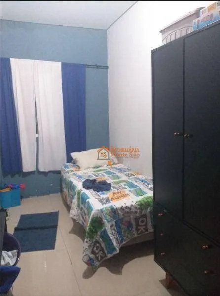 Imagem Sobrado com 4 dormitórios à venda, 160 m² por R$ 530.000,00 - Jardim Flor da Montanha - Guarulhos/SP