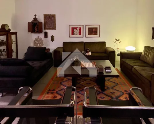 Imagem Casa de Condomínio em Residencial Tambore - Barueri