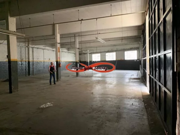 Imagem GALPÃO PARA VENDA EM ITAQUERA / ÓTIMO INVESTIMENTO.