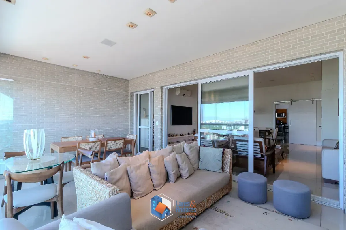 Imagem Apartamento para venda em Campo Belo com 3 quartos, sendo 3 suítes, 161m²
