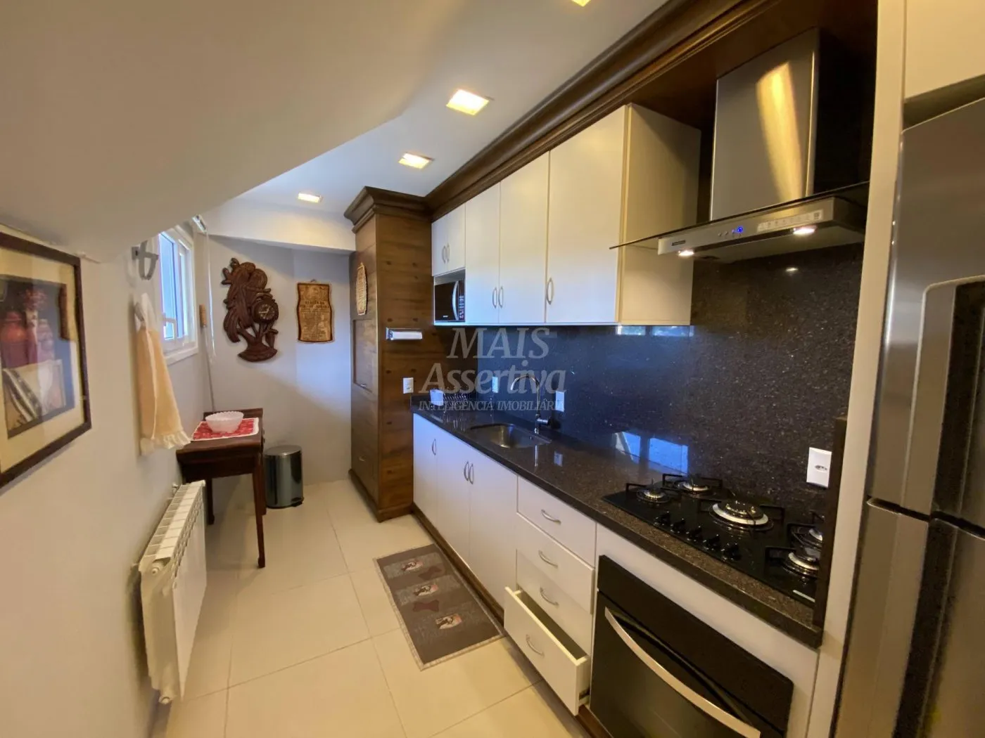 Imagem COBERTURA DUPLEX FINAMENTE MOBILIADA E DECORADA PARA VENDA EM CANELA