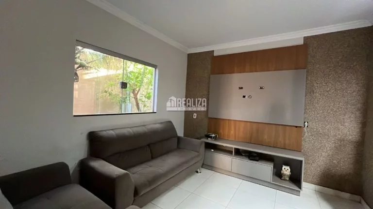 Imagem Aluguel de Casa semi-mobiliada no bairro Parque Colibri, em Uberaba MG !