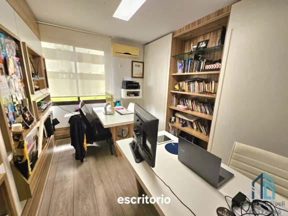 Imagem Apartamento mobiliado e decorado, com 325 m2 de área privativa, 4 quartos (2 suítes), 3 vagas Florianópolis SC