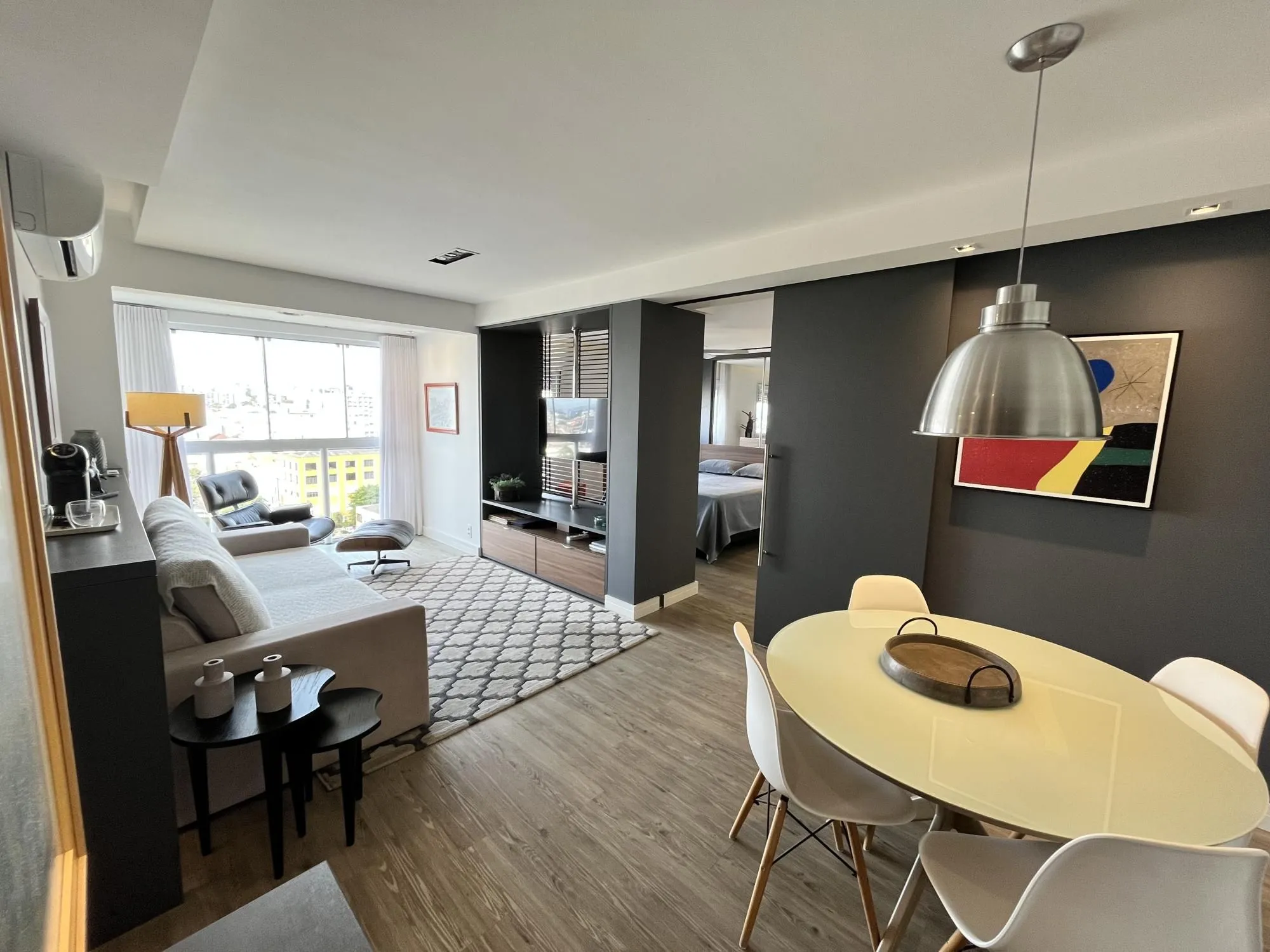 Imagem Apartamento de 2 quartos, transformados em 1 e vaga de garagem bairro S. Geraldo