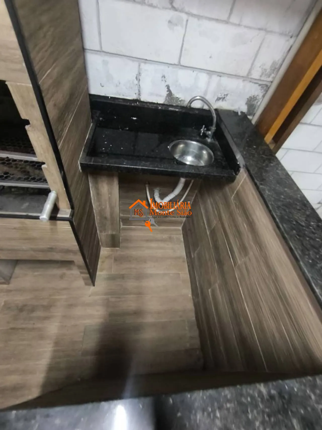 Imagem Sobrado com 2 dormitórios para alugar, 54 m² por R$ 2.614,00/mês - Água Chata - Guarulhos/SP