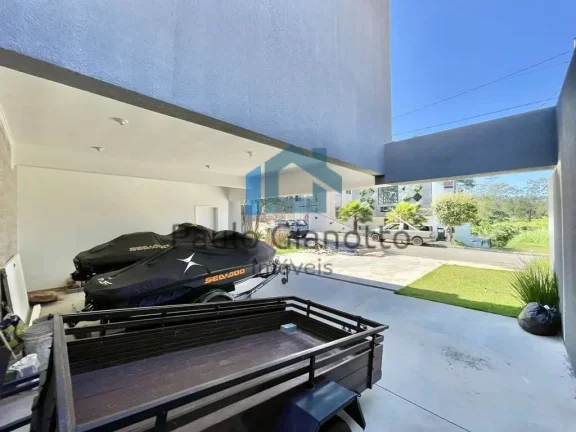 Imagem Casa Nova e Moderna em Condomínio de Cotia