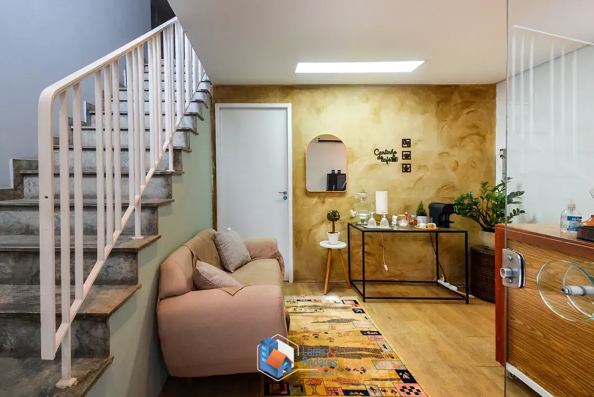 Imagem Casa para venda em Butantã com 3 quartos, sendo 1 suíte, 288m²