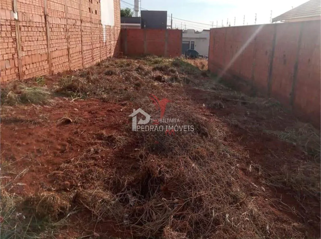 Imagem Lote/Terreno de 265m² no bairro Jardim Grajaú, em Lençóis Paulista