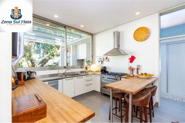 Imagem Casa Alto Padrão à Venda Na Granja Julieta Com 4 Dormitórios Sendo 2 Suítes e 2 Vagas - Piscina e Área Gourmet