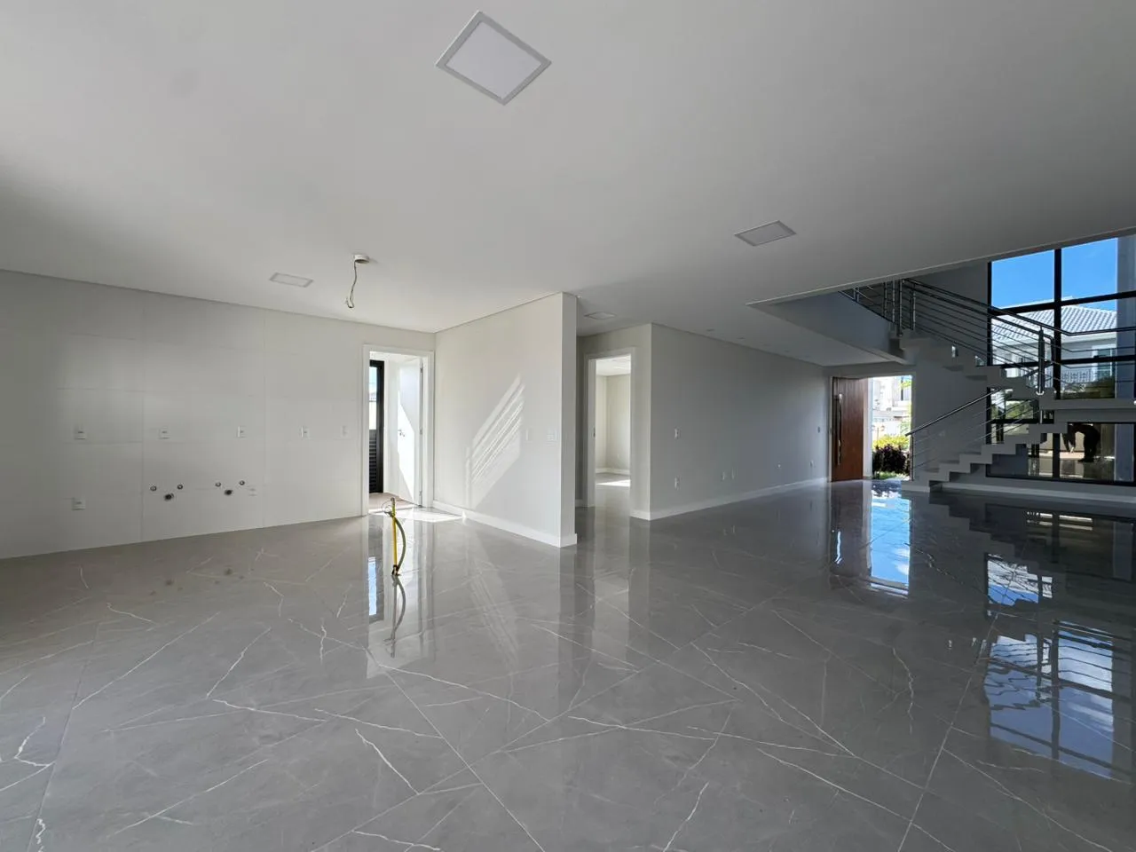 Imagem Casa à venda com 265m2 por R$ 3.165.000,00