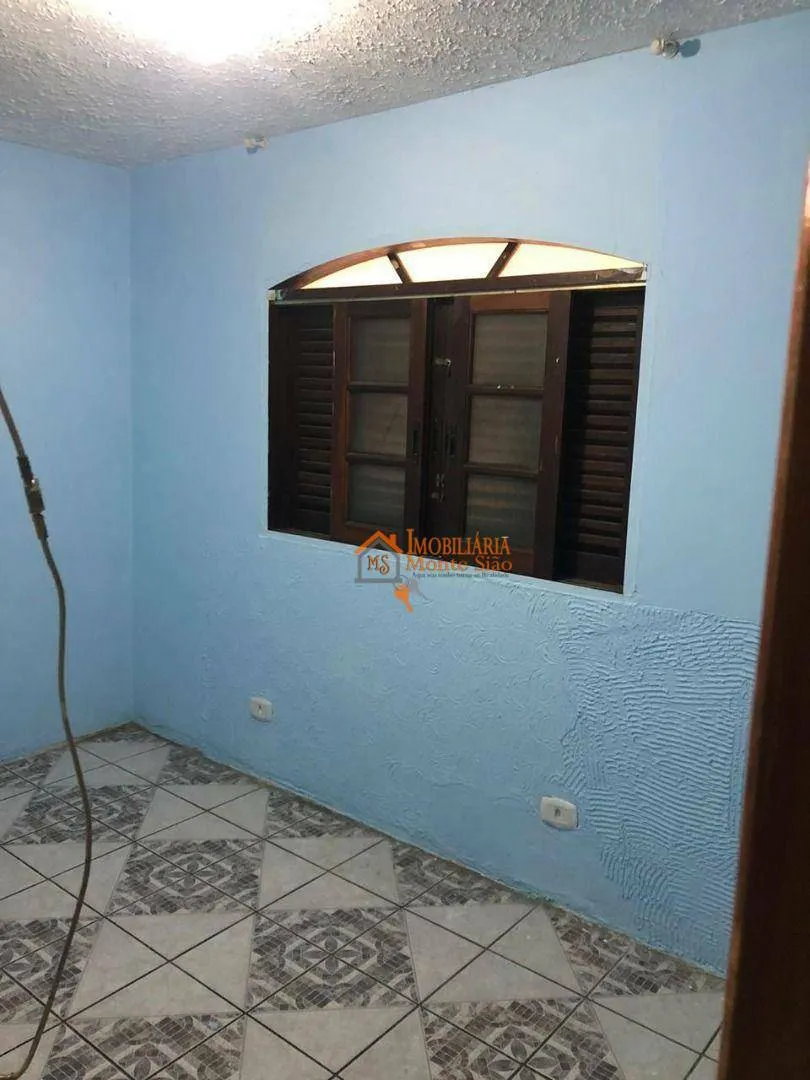 Imagem Casa com 3 dormitórios à venda, 377 m² por R$ 693.000,00 - Taboão - Guarulhos/SP