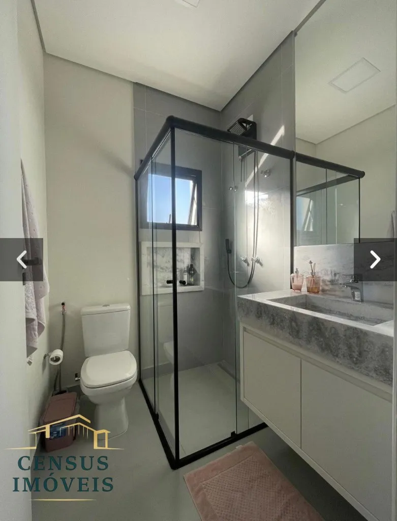 Imagem Casa para locação no Condomínio Mont'alcino, 3 suítes, piscina, bairro Jardim América em Valinhos.